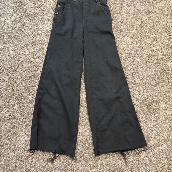 Aerie Overalls - Picture 4 of 10